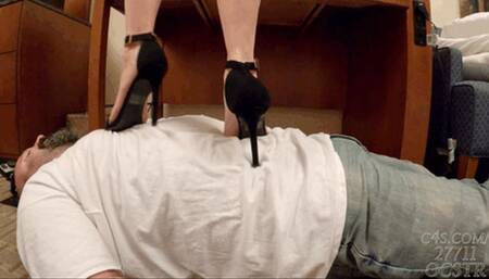 Zoey Heels Trampling - Up Close 4K