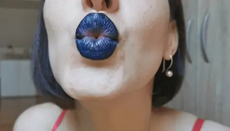Blue Lips - Dark Blue Porn Videos - FAPSTER