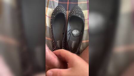 One of the smelliest shoes I've ever fucked