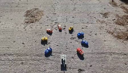 Barefoot Goddess Crushes Toy Cars WMV