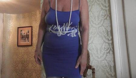 MY BLUE GLOSSY PANTYHOSE WMV