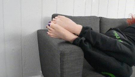 Foot Fetish Ignore with Toe Ring and Toe Wiggling MP4