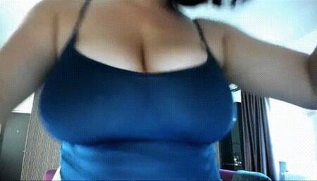 The smoker hairdresser