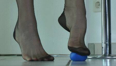 CrushedUnderNylonFeet (MP4)