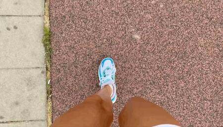 VENTING MY STINKY FEET ON A PARK BENCH - MOV HD