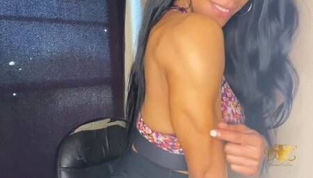 Miss Marcie - My Body is a Piece of Art