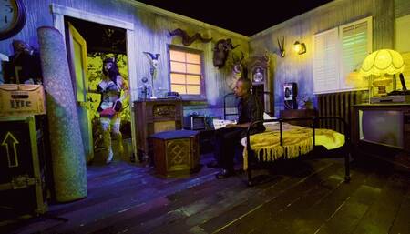 Don't Tell My Loser Husband