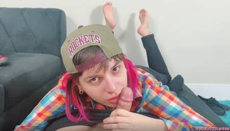 tomboy friend blowjob and cum on soles