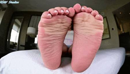 Bun wide soft soles for worship! - MP4