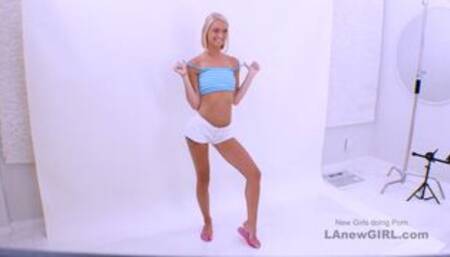 Southern Blonde gets tight pussy fucked