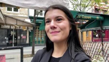 Monica, a superb slutty secretary from Strasbourg, offers her beautiful little ass to Rick's clutches!