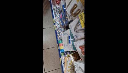 Choosing balloons for a party 4K