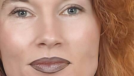 redhead milf fickt dildo beim casting