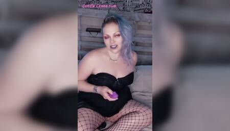 Suck ???? my ???? nipples ????