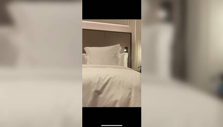 Let the teacher fuck me for higher grades ????