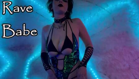 Rave Babe