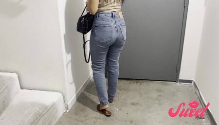 Quick masturbation for Jasmine on arrival at home - Sweet Arabic Made in France