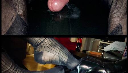 SHINY SHOES AND BOARD