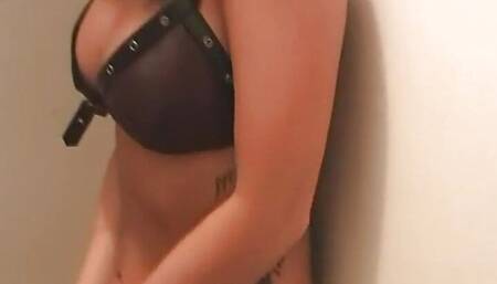 Kayden Krush masturbates in lingerie