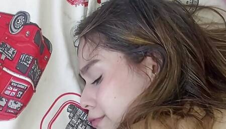 My stepsister wants to get pregnant and I fuck her until I cum inside her pussy