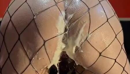 Whipped cream mess