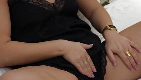 Jasmine fingering her fat pussy for her fan - Jasmine Sweet Arabic