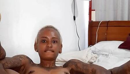 Francheska Stuffing her Holes