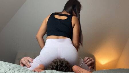 I Decide When I Lift My Ass Off Your Face | Reverse Facesitting in Leggings | WMV