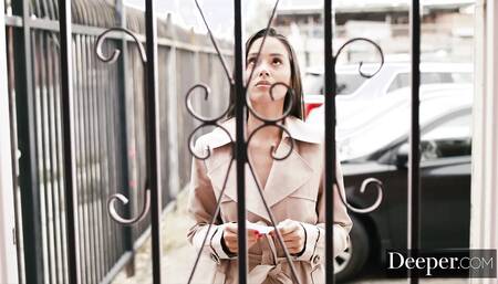 Deeper. Andreina De Luxe Stepping Into the Unknown