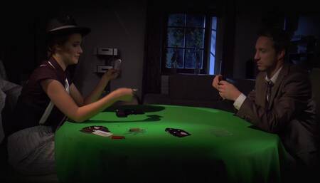 Alexis Crystal And Lutro: poker face!