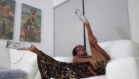 BIG ORGASM WITH CUCUMBER