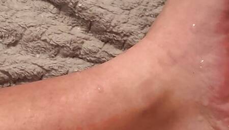 Shooting my cum all over my feet (short)