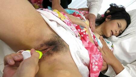 Japanese lady Ako Nishino is masturbating, uncensored