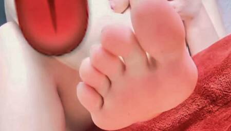 Shut up and worship queen feet
