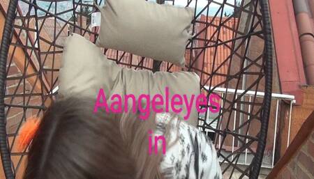 Refreshing my throat and tummy with ice!!