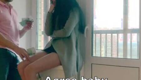 Соседке пришлось отрабатывать долг своим аналом