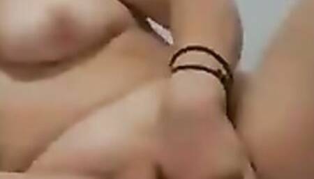 مصري جديد هويام بتصور فيديو لصديقتها بتقول