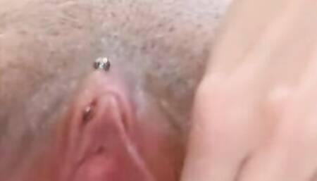 milf Pushes Biggest Apple out of Vagina and Shows Off Hugest Gape Hole