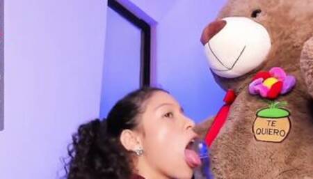 sexo oral a mi oso teddy