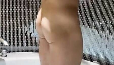 (Asian/Korean)Had beauty Bathtub Sex With a Fit Well-toned Body Korean Bottom Boy
