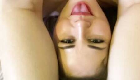 Stretching her booty hole!