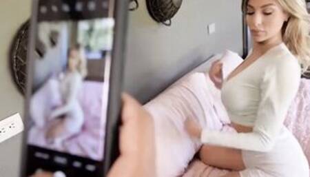 (Ricky) Knows He Is So Lucky To Have Hot (Azul Hermosa) As His lover - Reality Kings