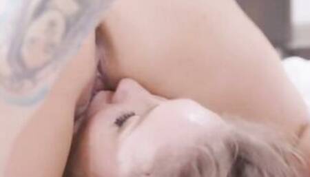 THE HOTTEST LENA PAUL LESBO COMPILATION!
