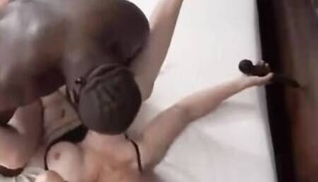 Nuevo fetiche. Esposas casadas consentidas destrozadas por grandes penes. Hotwife, cornudo