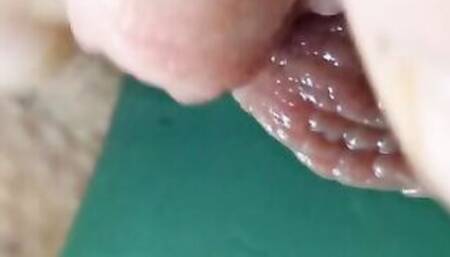 Fucking myself with a adorable fake-dick and jerking off my gigantic clitoris