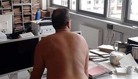 heikohoehn has fun at his work