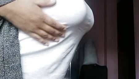 Asian girl naked show