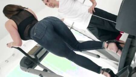 Brazzers Exxtra - Personal Trainers Session three film starring Kendra Lust and Keiran Lee