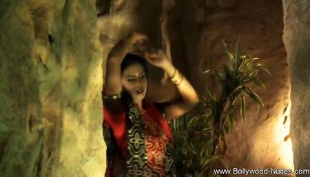 Bollywood Indian Desi Babe Naked