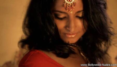 Dancing For Your Attention